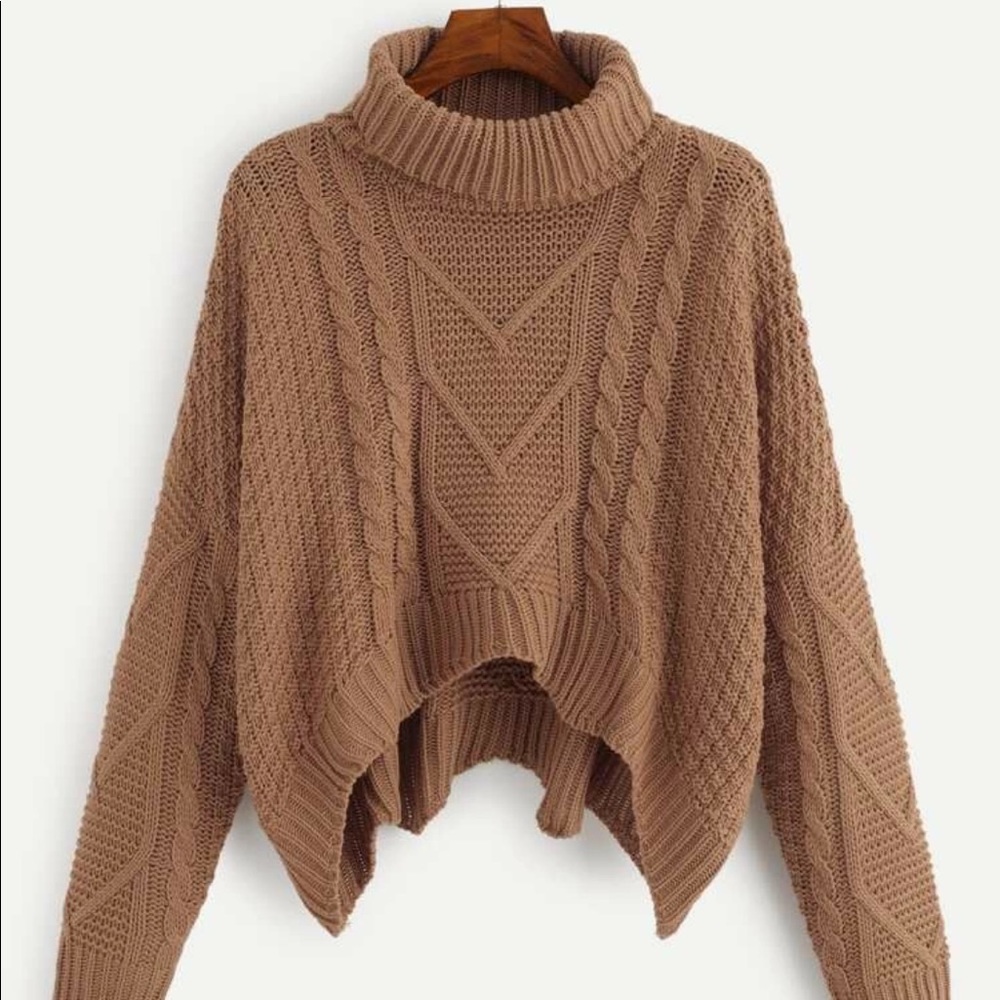 Mixed Knot Asymmetrical Hem Sweater